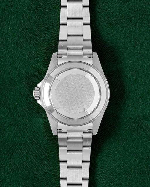 Rolex Submariner 16610 Image 2